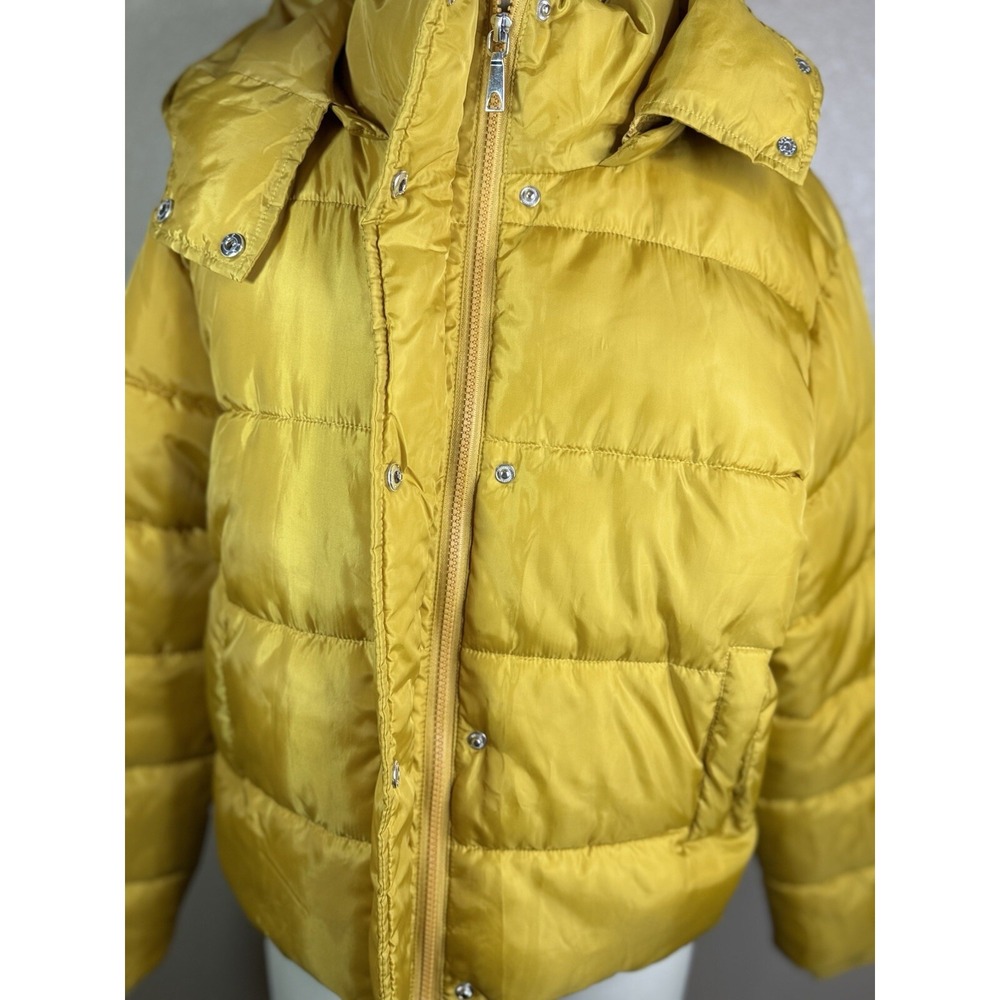 Sebby Women's Yellow Size medium Puffer Jacket Coat Lightweight Winter Coat - Picture 1 of 8